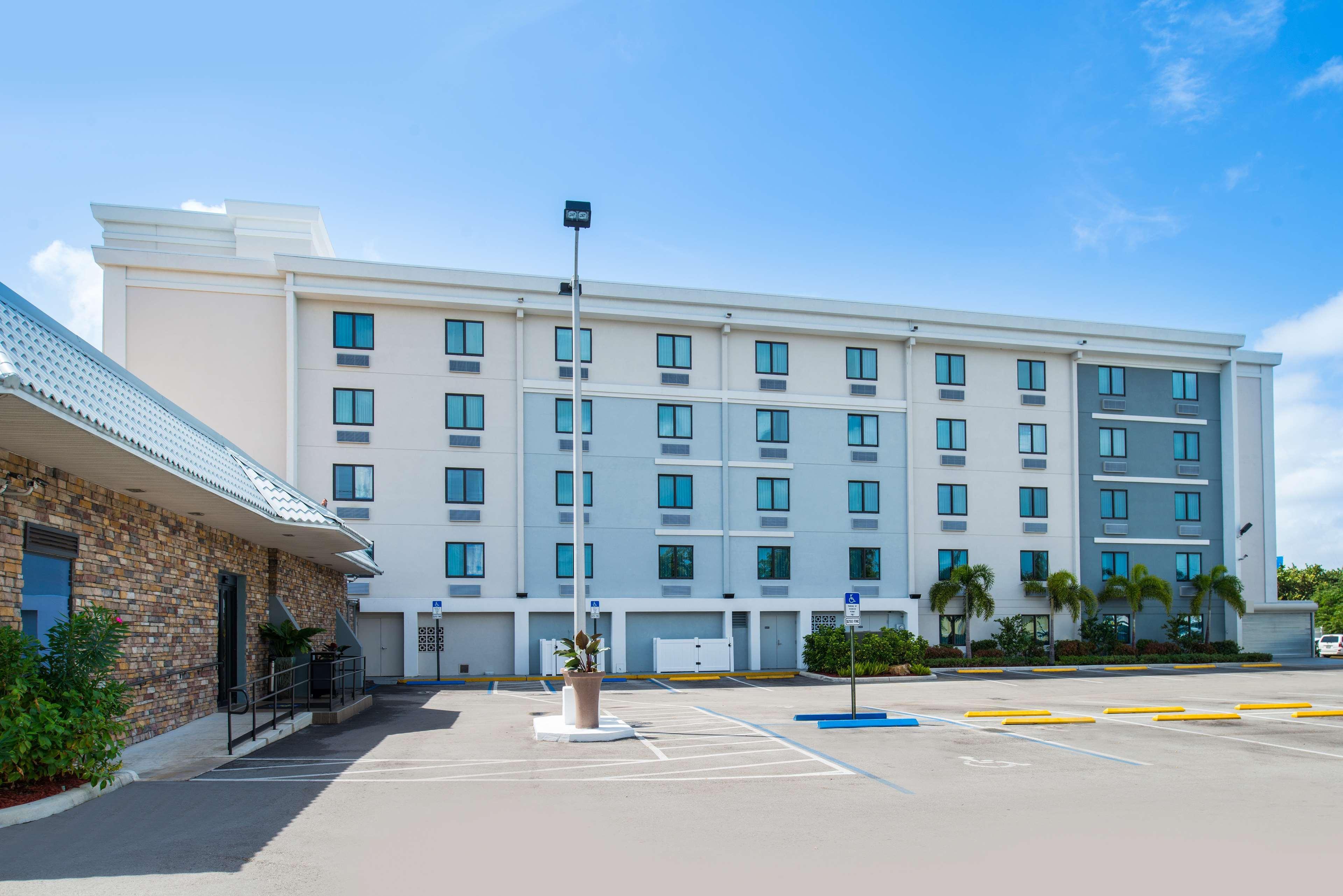 Best Western Plus Hollywood/Aventura Kültér fotó